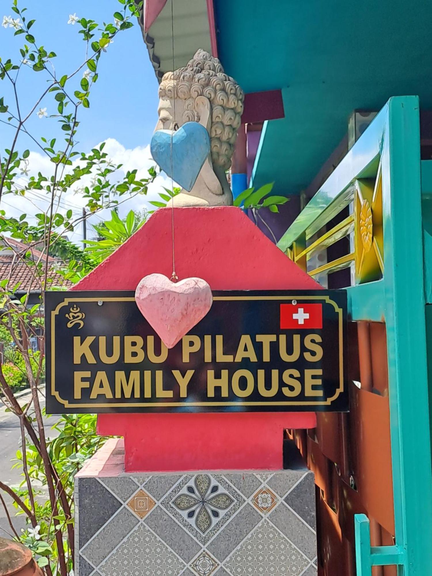Kubu Pilatus - Family House Lombok Villa Tjakranegara Kültér fotó